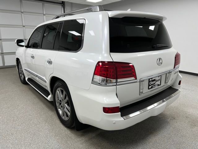 Used 2015 Lexus LX 570 4WD w/ Luxury Package image 7