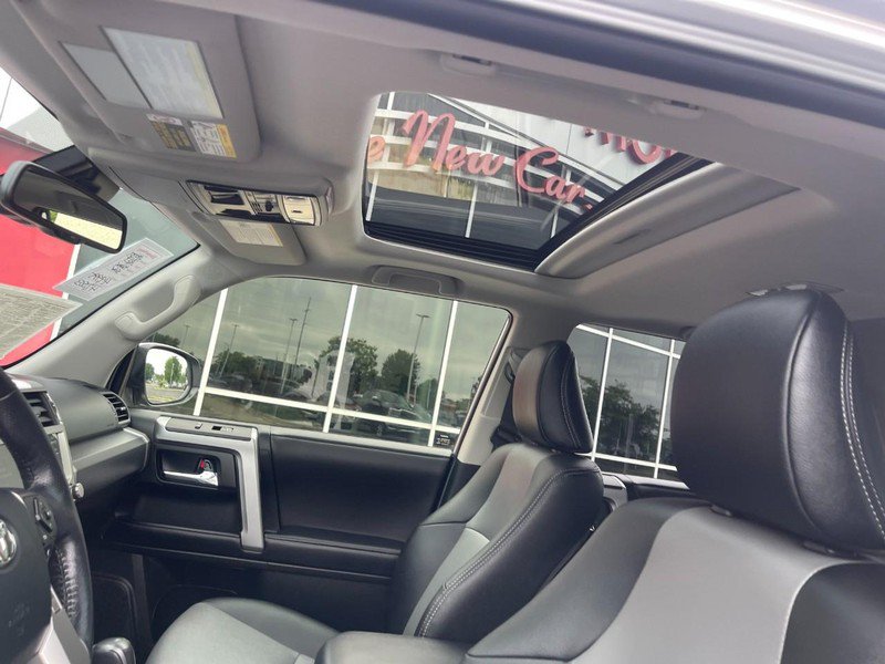Used 2023 Toyota 4Runner SR5 Premium w/ Moonroof Package AWD/4WD image 20
