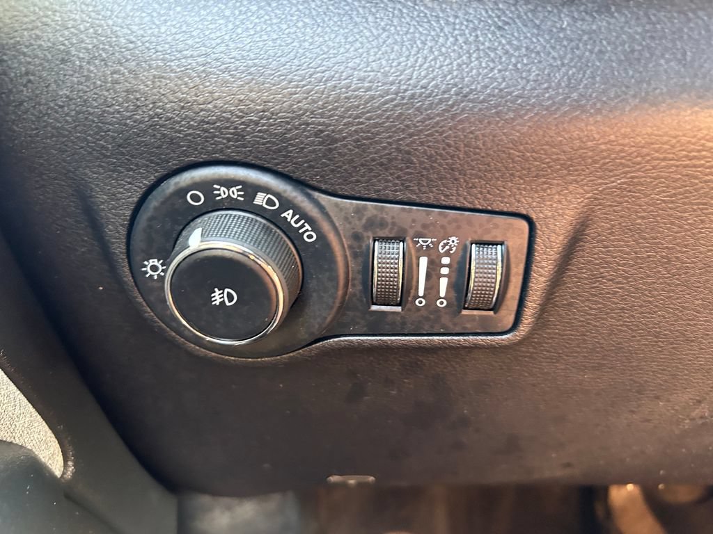 Certified 2022 Jeep Compass Latitude AWD/4WD image 21