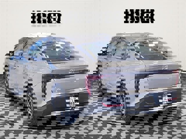 Used 2025 Kia K4 LXS image 5