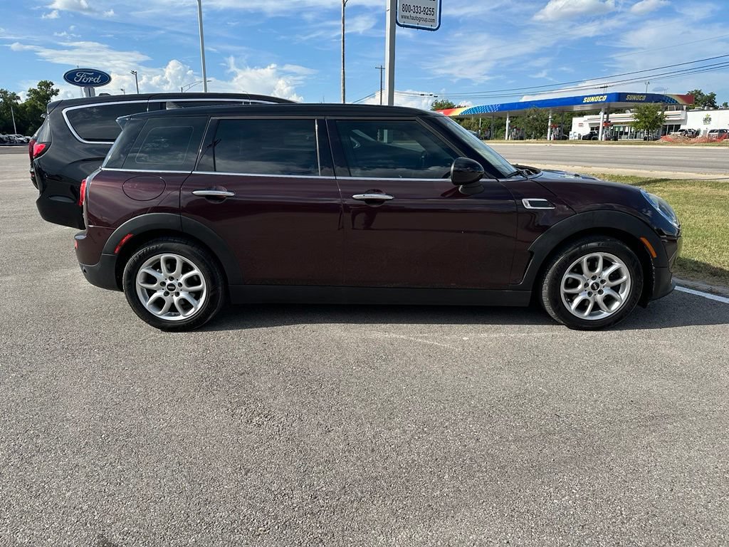 Used 2017 MINI Cooper Clubman FWD image 5