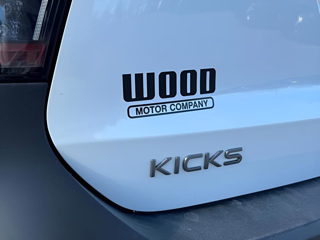 New 2026 Nissan Kicks SR w/ Cold Weather Package FWD image 42