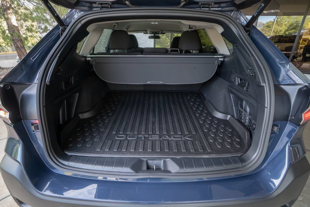 Certified 2025 Subaru Outback Premium AWD/4WD image 20