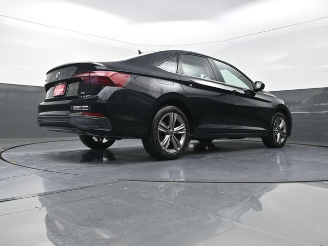 Used 2024 Volkswagen Jetta SE FWD image 37