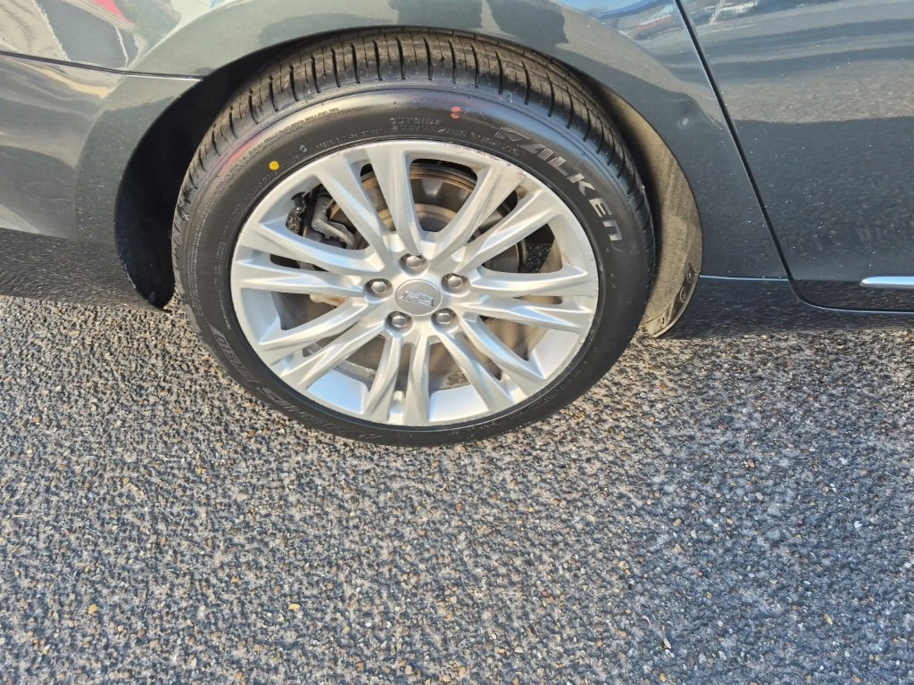 Used 2019 Cadillac XTS Luxury image 20