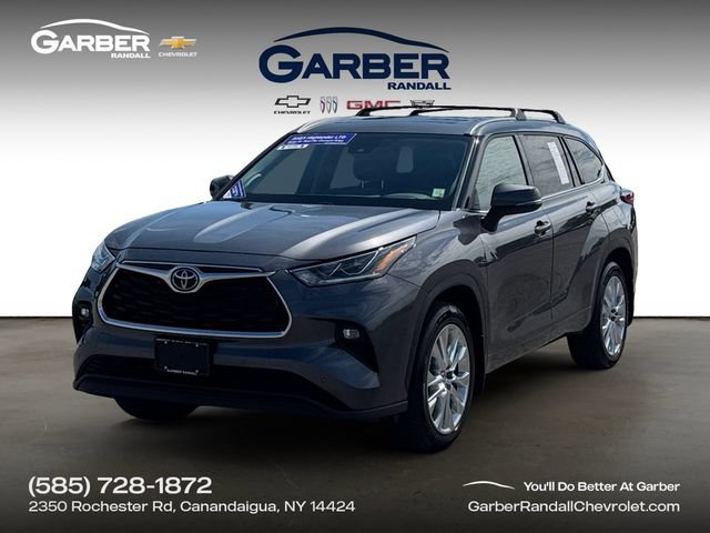 Used 2023 Toyota Highlander Limited AWD/4WD image 1