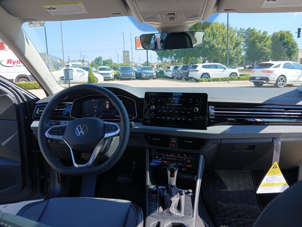 New 2027 Volkswagen Jetta SE FWD image 23