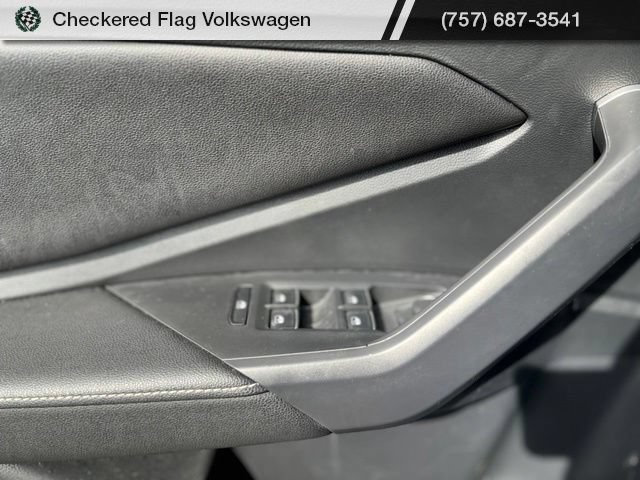 Used 2022 Volkswagen Jetta SE FWD image 16