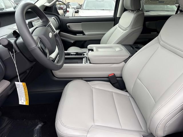 New 2025 Ford Expedition Max Active image 24