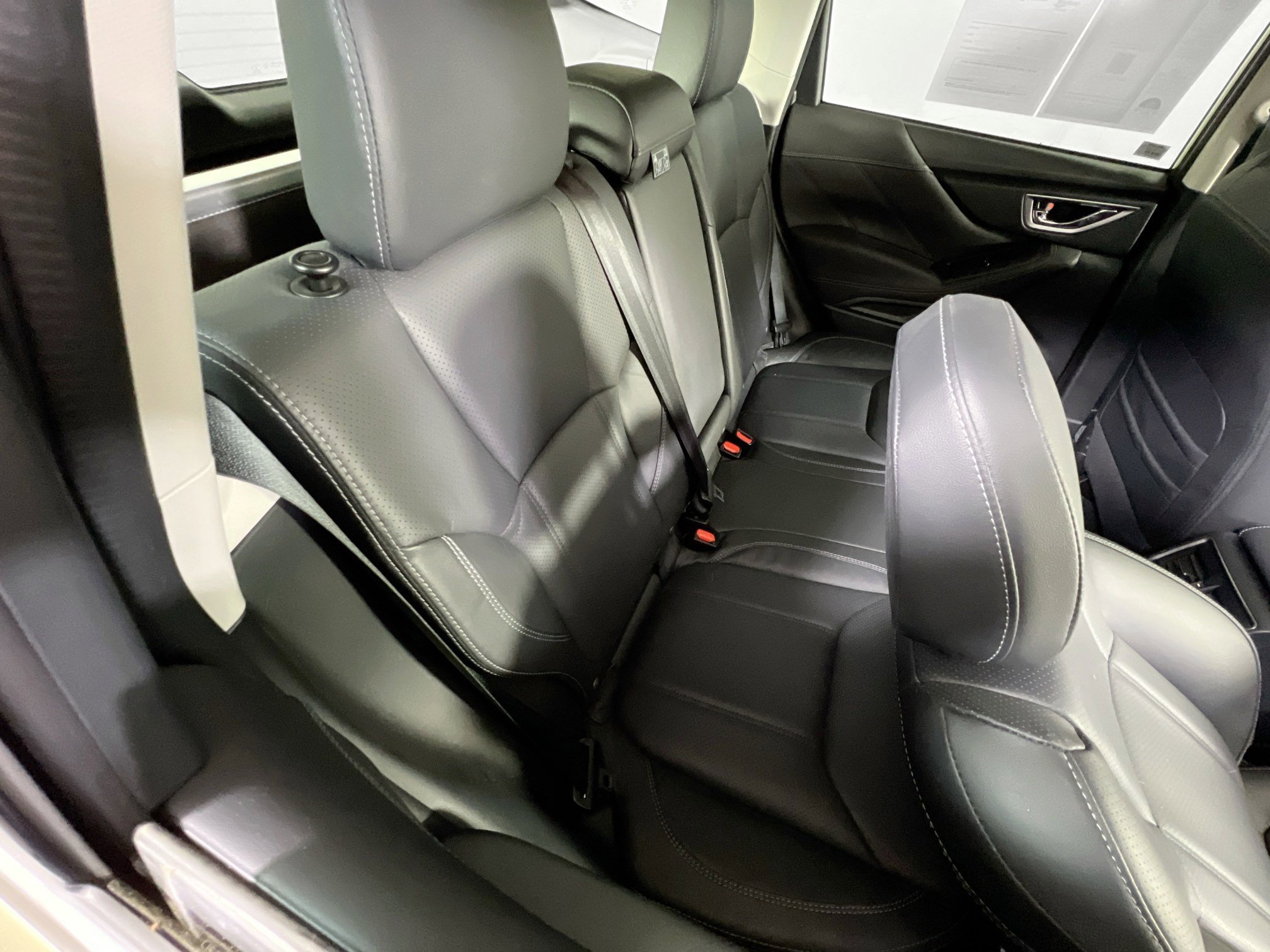 Used 2022 Subaru Forester Touring image 27
