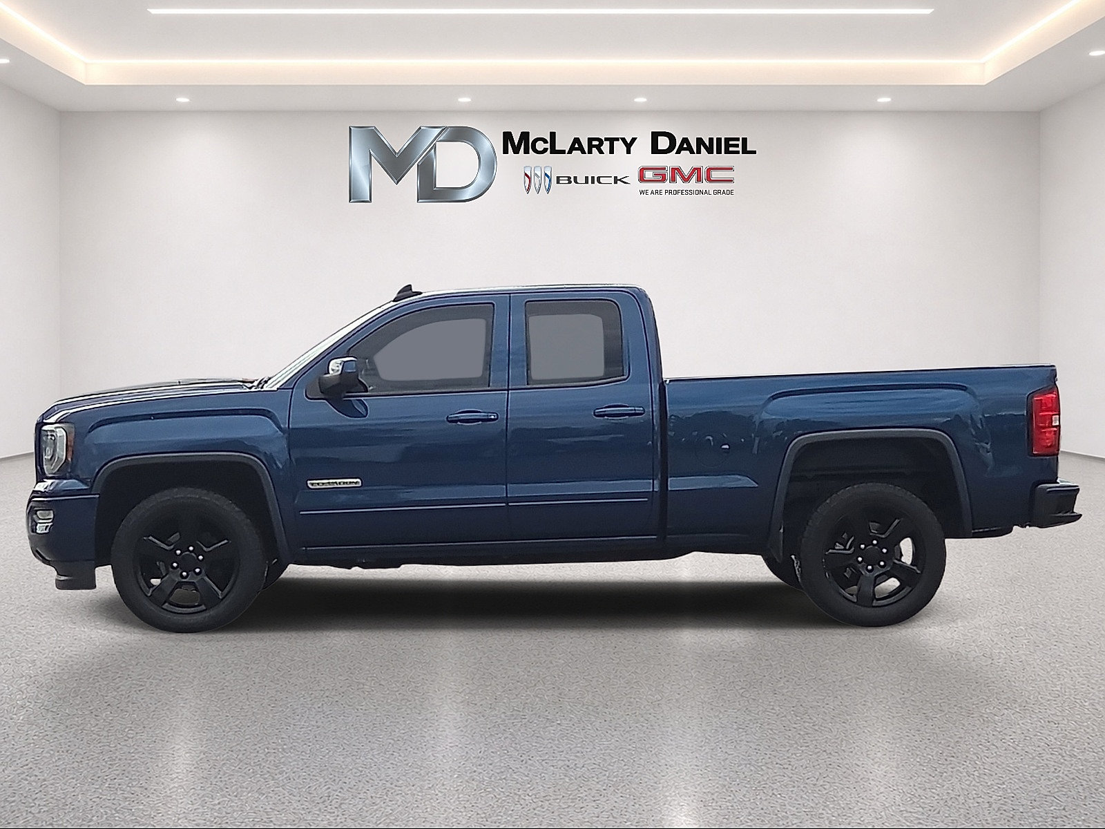 Certified 2017 GMC Sierra 1500 2WD Double Cab w/ Elevation Edition image 2