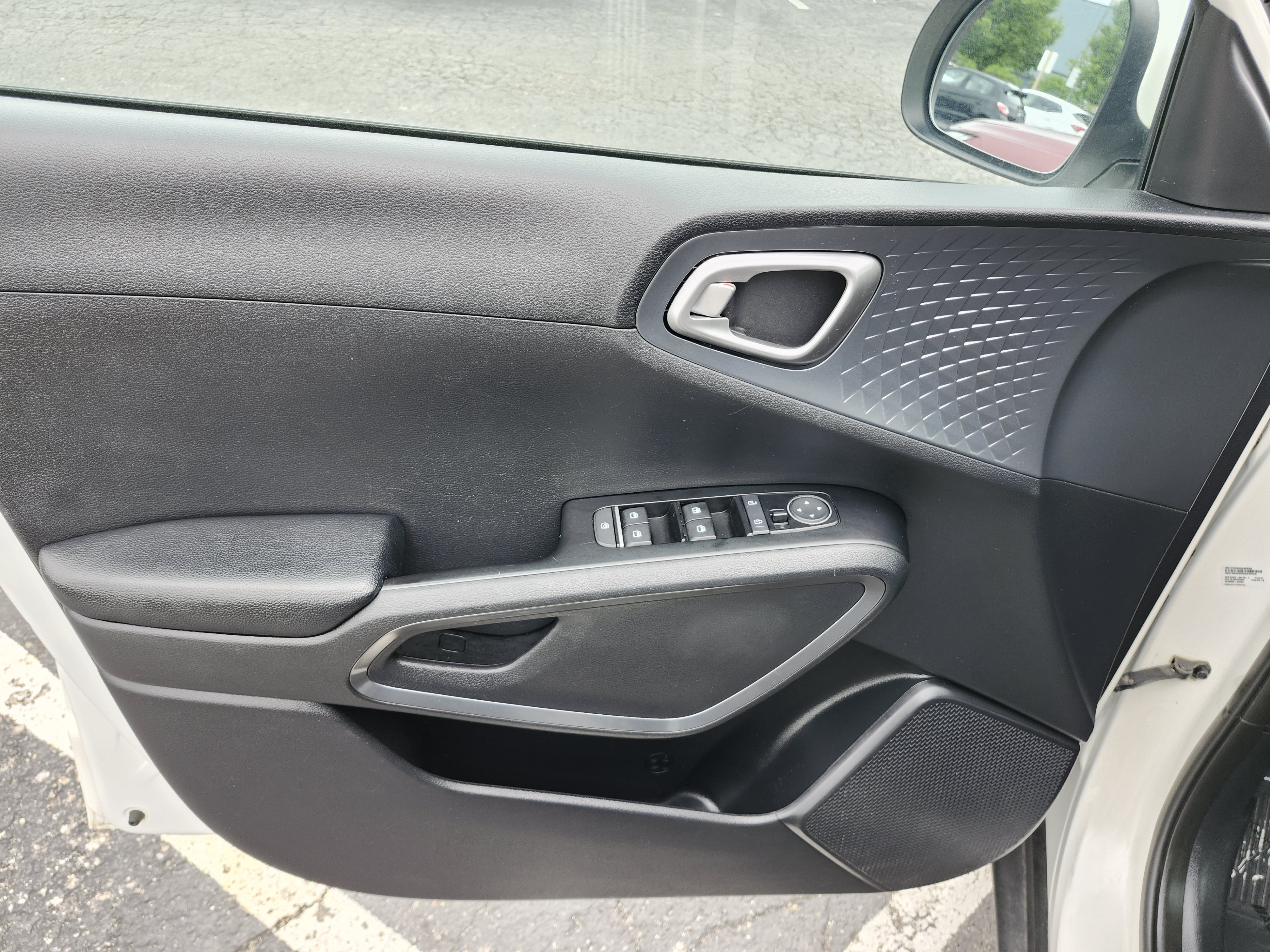 Used 2021 Kia Soul S FWD image 24