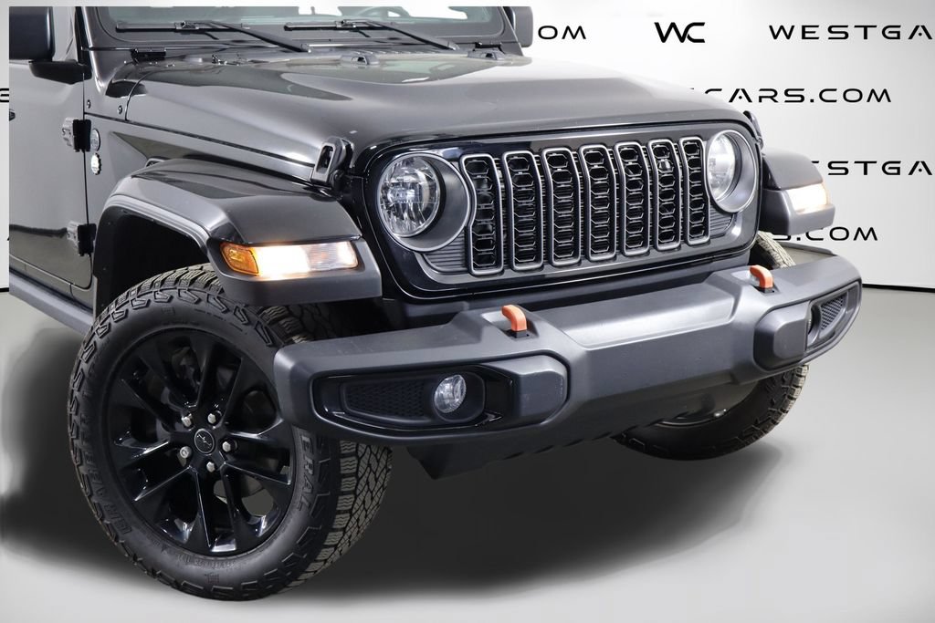 Used 2025 Jeep Gladiator Sport AWD/4WD image 48