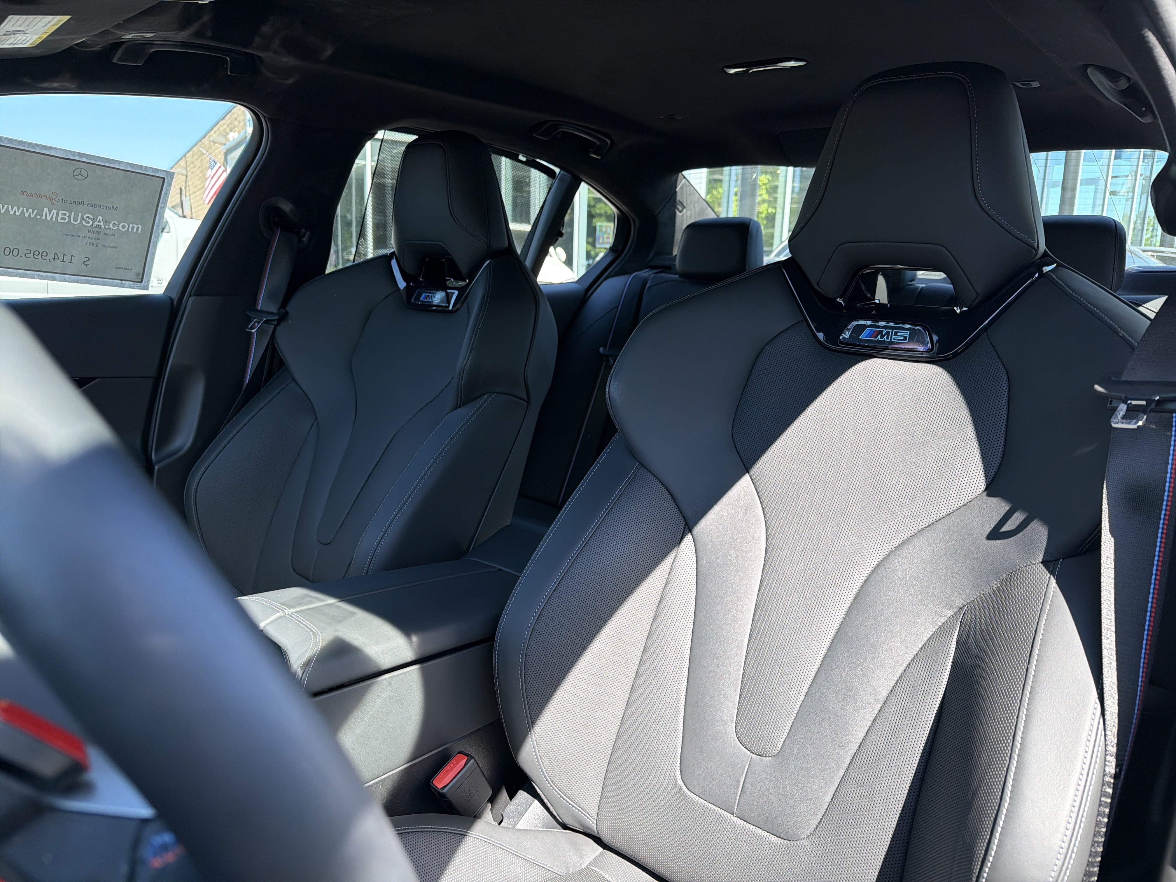 Used 2025 BMW M5 w/ Carbon Package AWD/4WD image 11