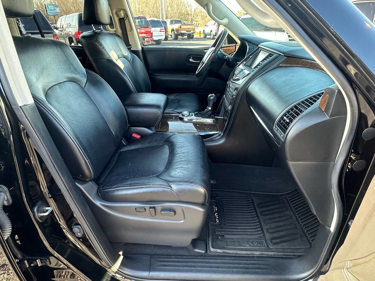 Used 2016 INFINITI QX80 4WD image 28