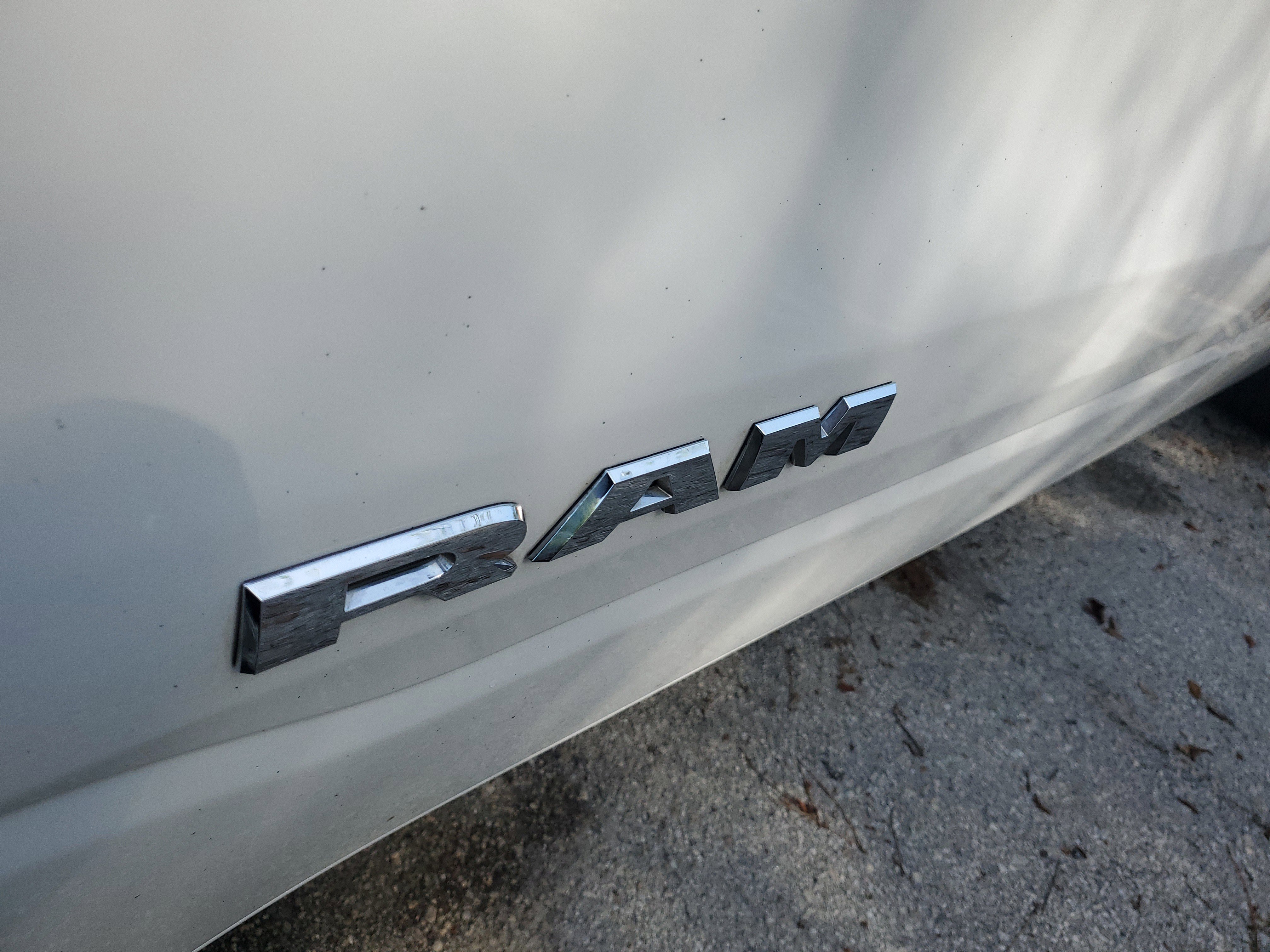 Used 2023 RAM 1500 Laramie image 5