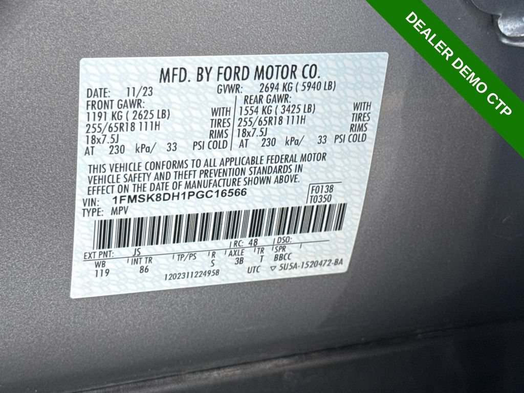 Used 2023 Ford Explorer XLT AWD/4WD image 29