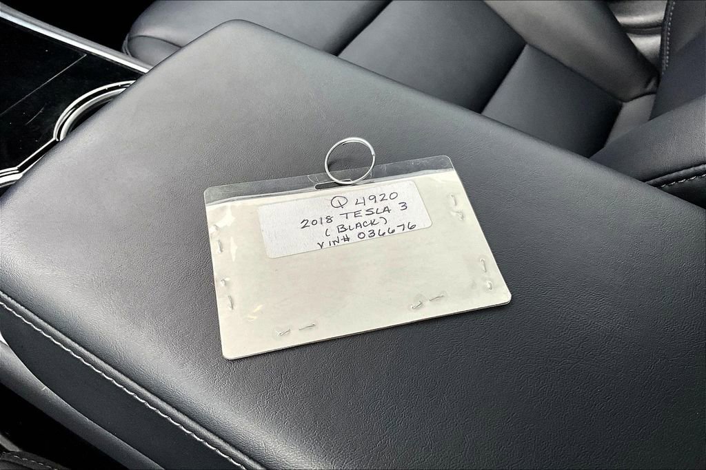 Used 2018 Tesla Model 3 Long Range image 11