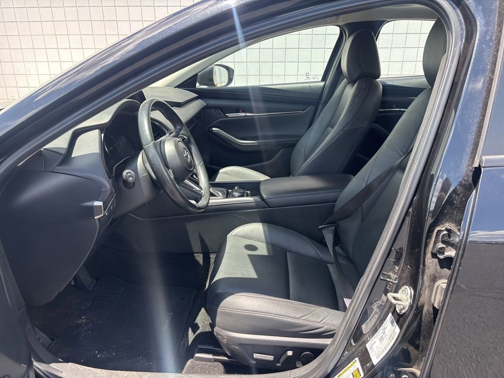 Used 2024 MAZDA MAZDA3 s FWD image 4