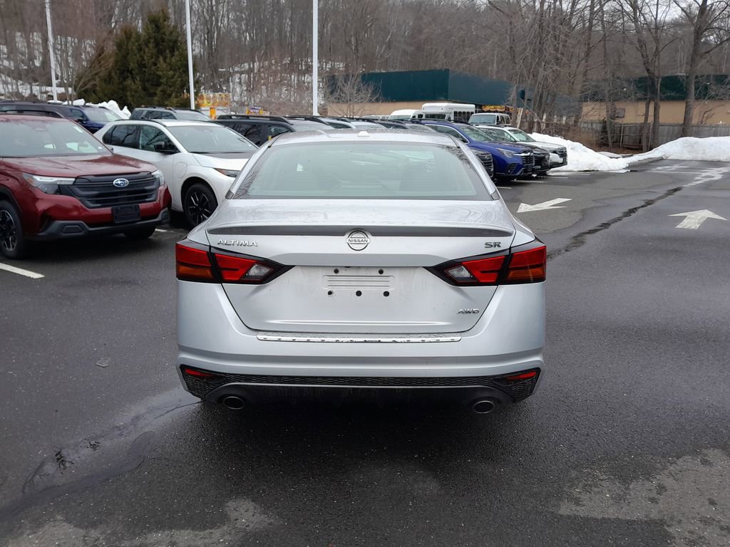 Used 2019 Nissan Altima 2.5 SR w/ SR Premium Package image 6