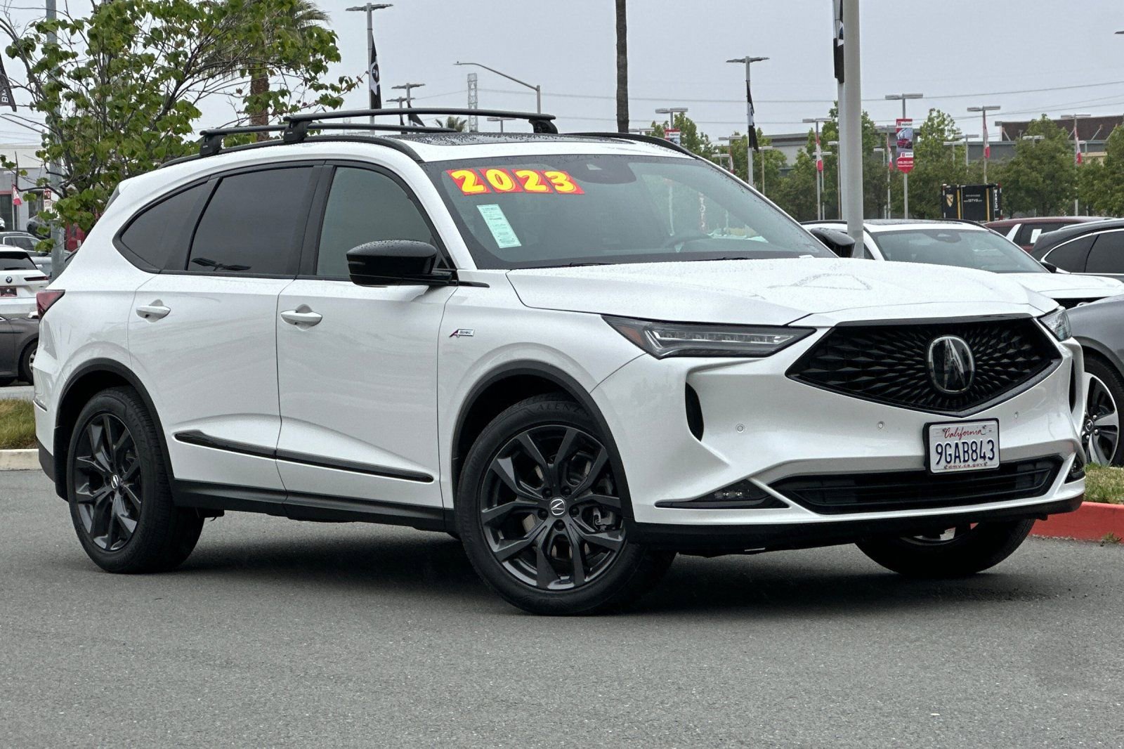 Used 2023 Acura MDX A-Spec AWD/4WD image 2