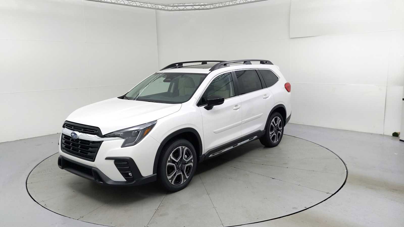 New 2025 Subaru Ascent Limited w/ Popular Package #2 image 4