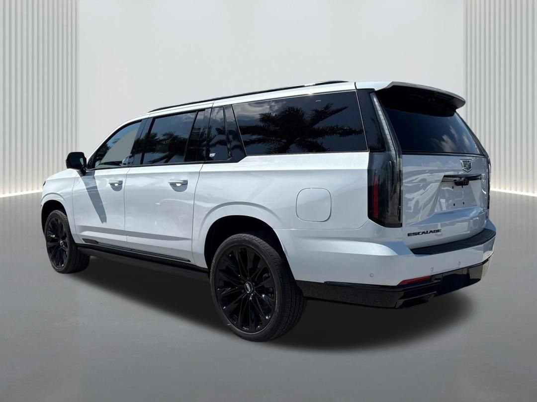 New 2026 Cadillac Escalade ESV Platinum Sport w/ LPO, ONYX Package image 7