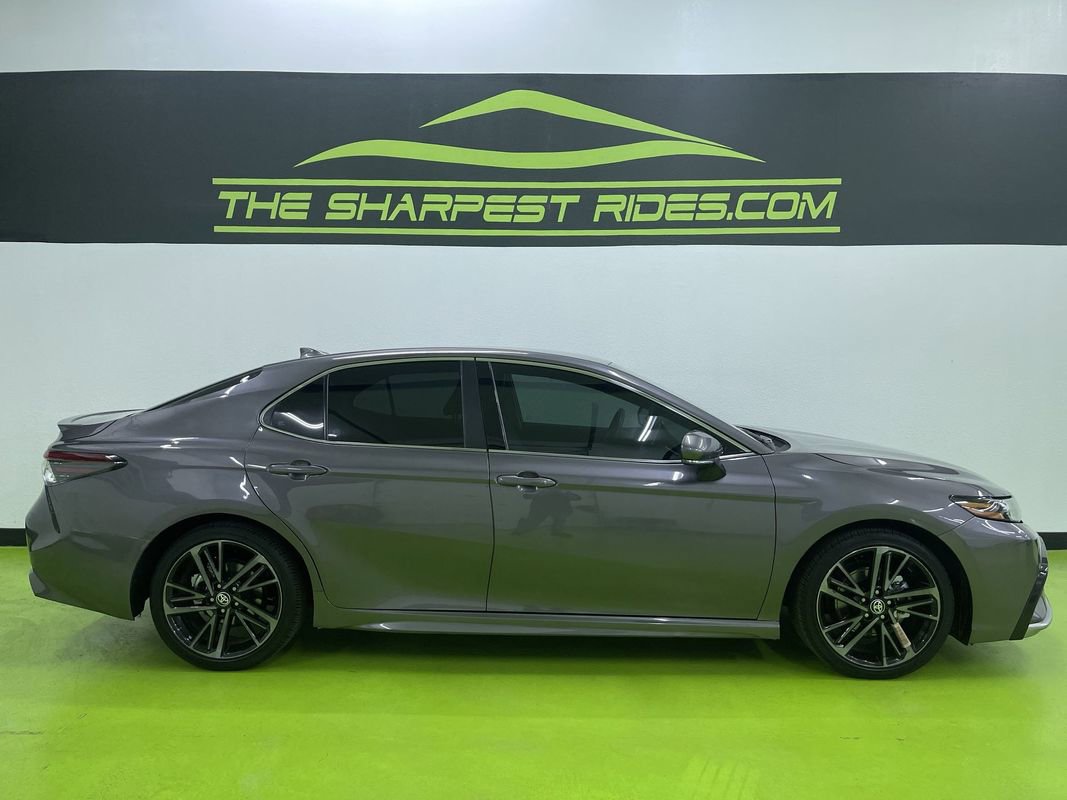 Used 2024 Toyota Camry XSE w/ Navigation Package image 11