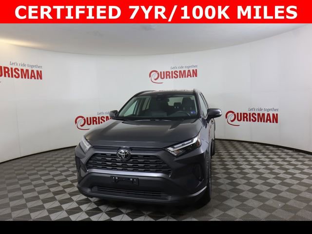 Used 2025 Toyota RAV4 XLE video 1