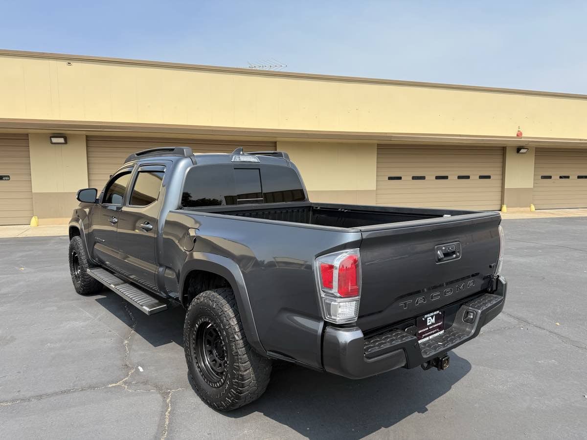 Used 2023 Toyota Tacoma TRD Sport w/ Black Out Package (TMS) AWD/4WD image 5