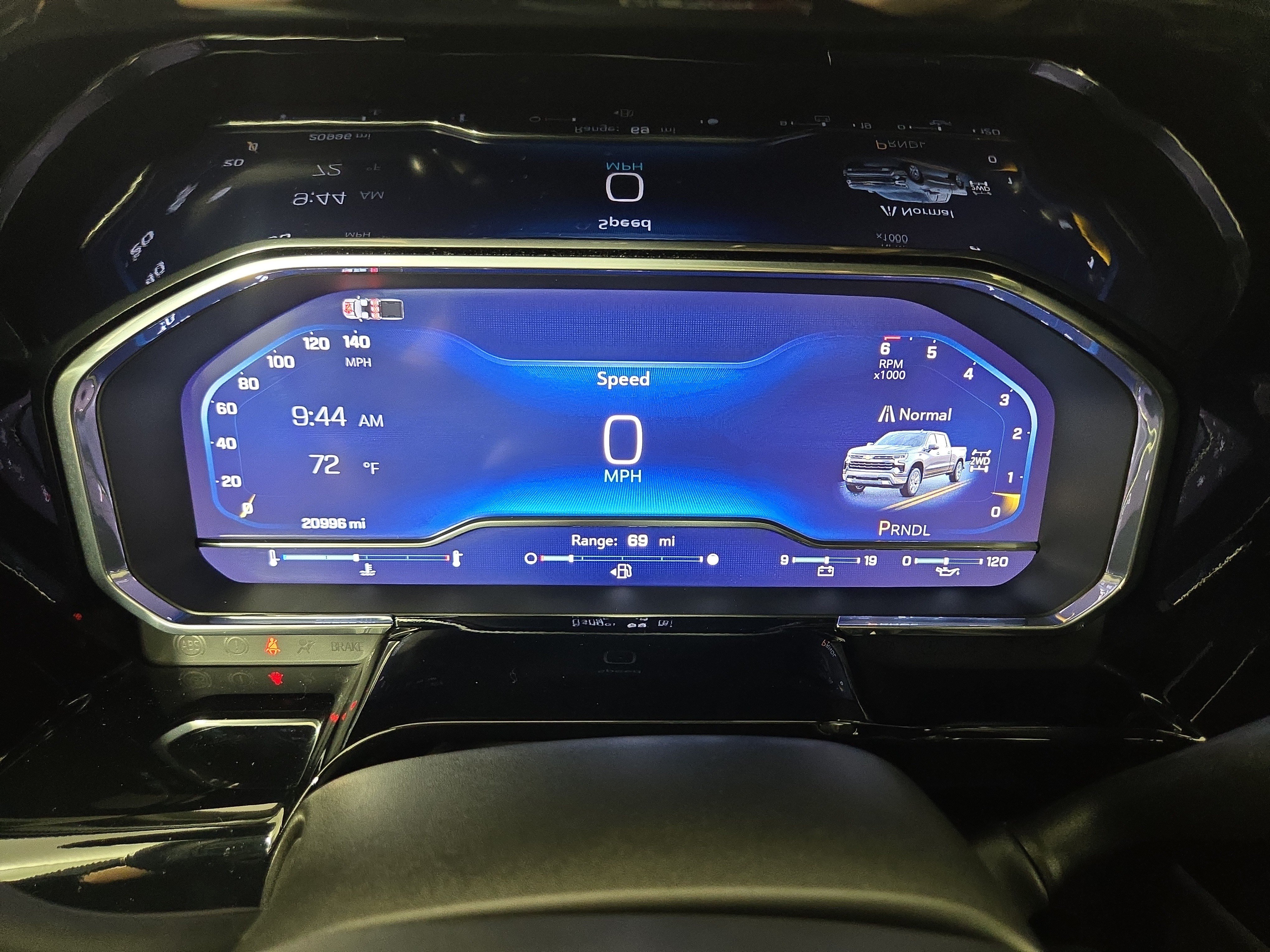 Certified 2024 Chevrolet Silverado 1500 RST w/ Rally Edition AWD/4WD image 17