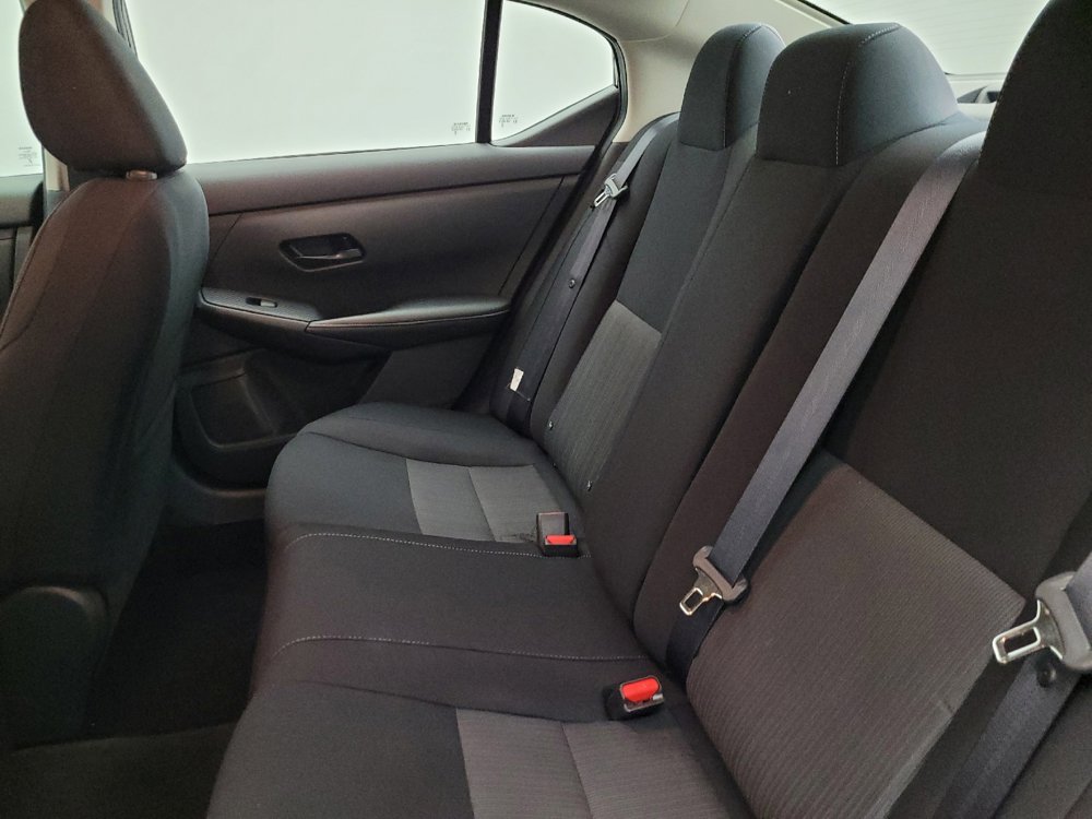 Used 2024 Nissan Sentra SV image 18