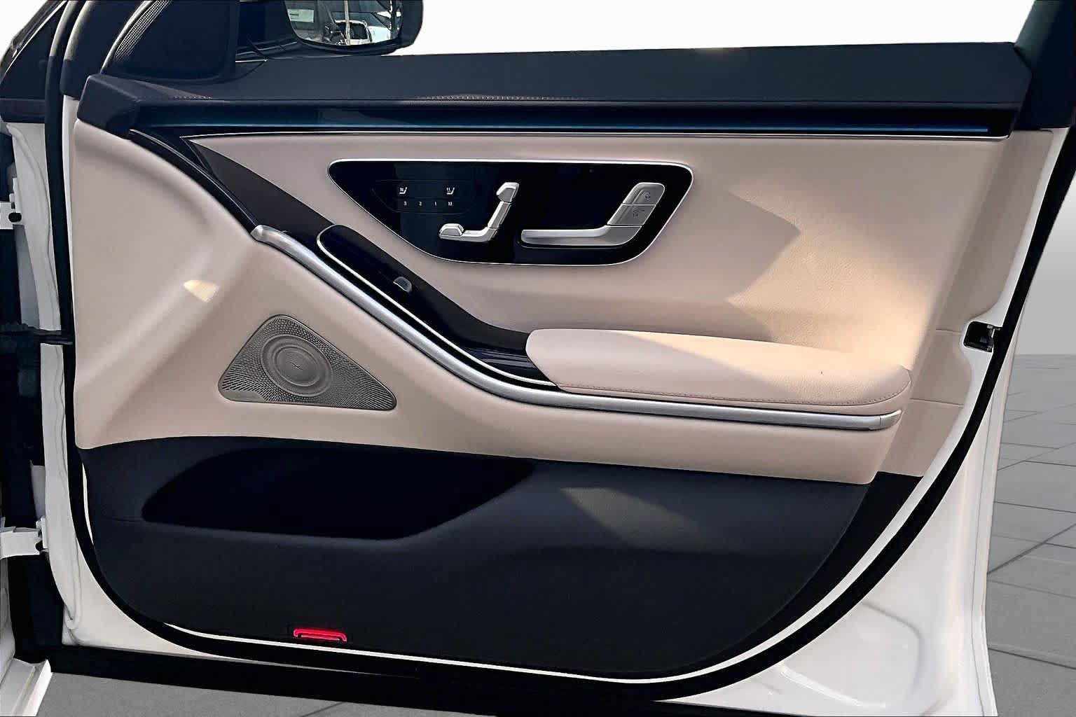Certified 2022 Mercedes-Benz S 500 4MATIC image 46