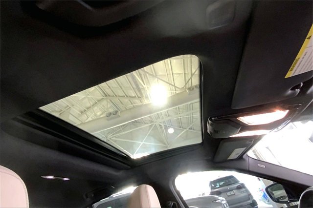 Used 2023 BMW 330e w/ Premium Package image 21