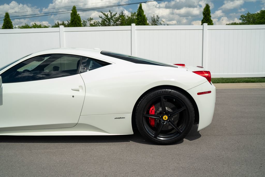 Used 2012 Ferrari 458 Italia Coupe RWD image 49