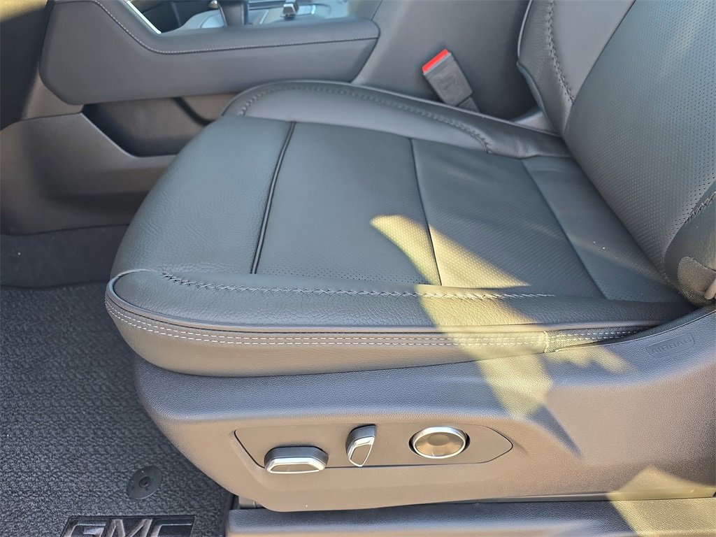 New 2026 GMC Sierra 1500 Denali w/ Denali Reserve Package image 30