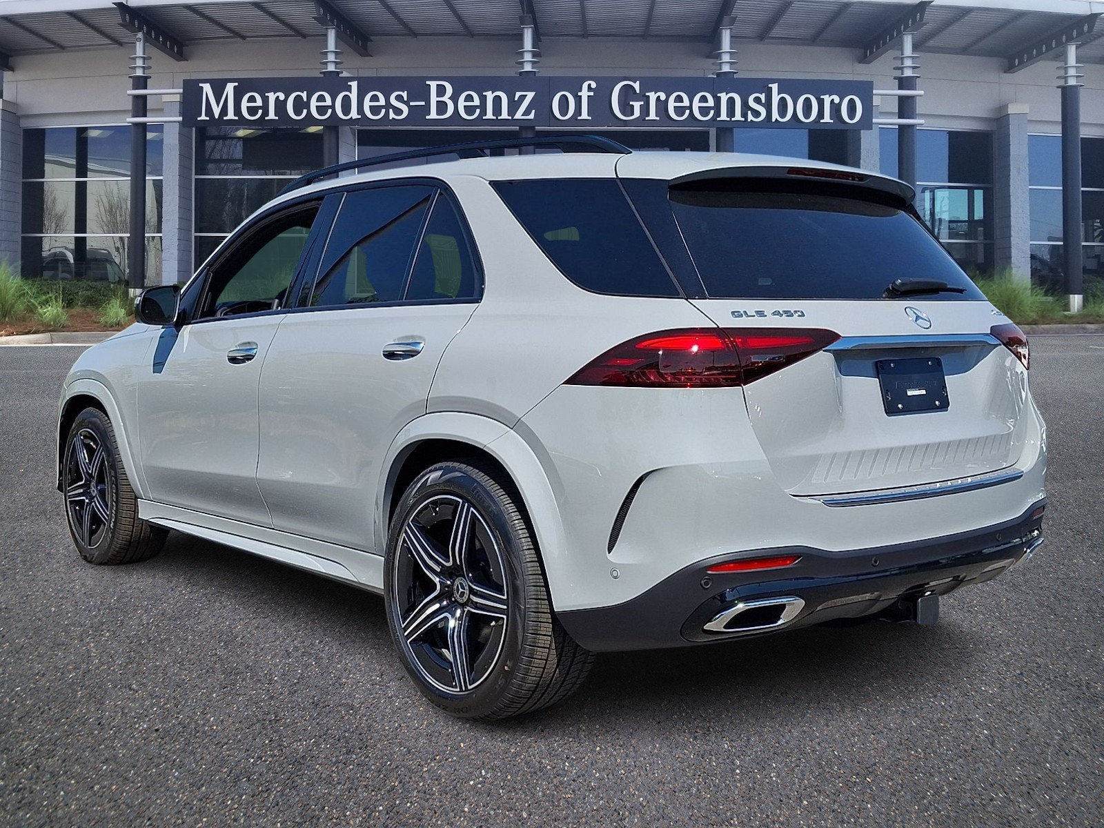 New 2026 Mercedes-Benz GLE 450 4MATIC image 3