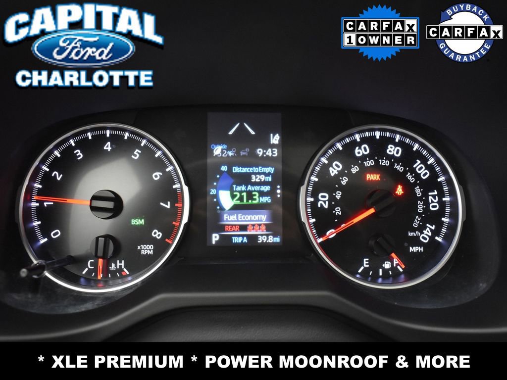 Used 2022 Toyota RAV4 XLE Premium image 11