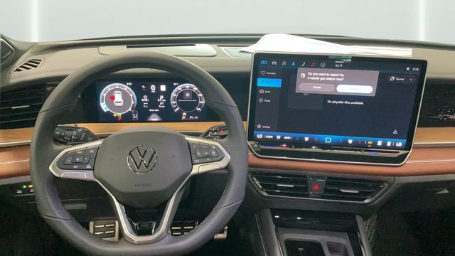 New 2026 Volkswagen Tiguan SEL R-Line AWD/4WD image 10