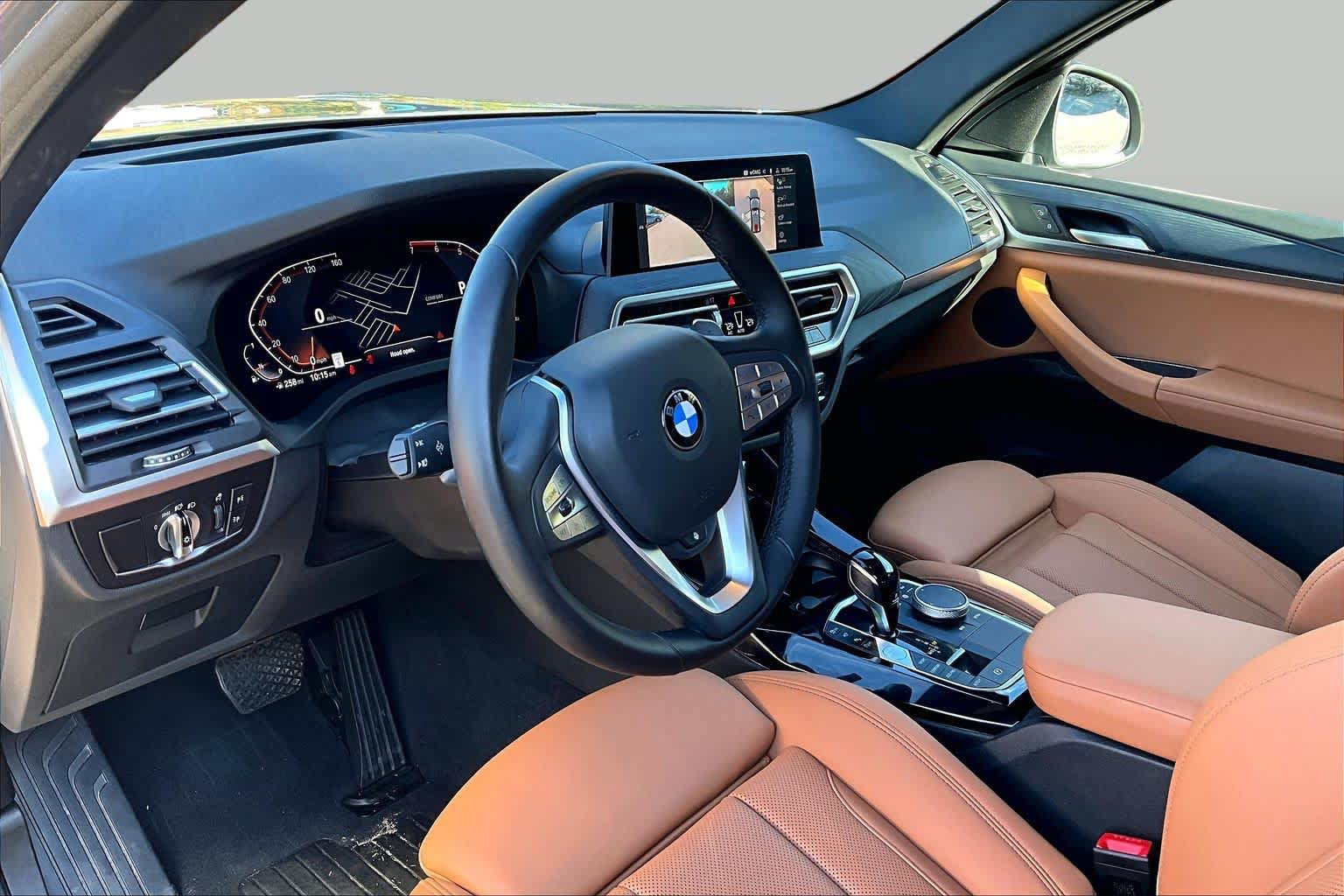 Used 2024 BMW X3 sDrive30i w/ Convenience Package RWD image 17