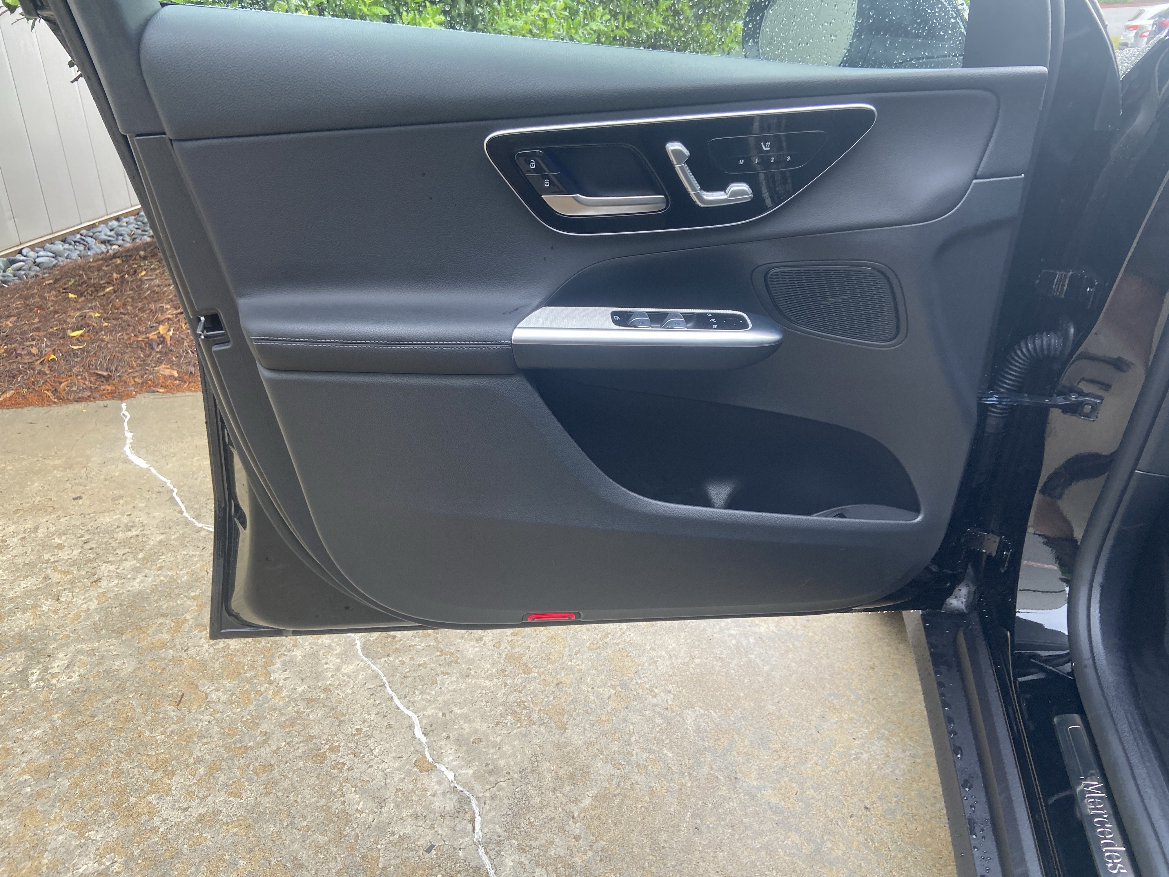 Certified 2025 Mercedes-Benz GLC 300 image 18