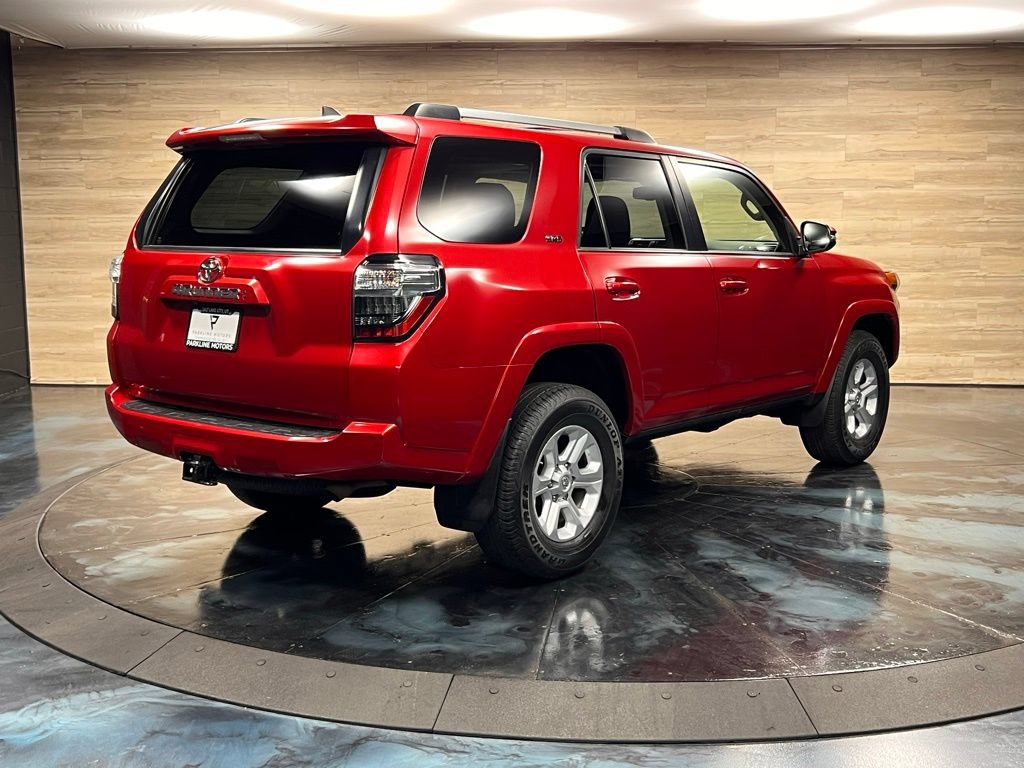 Used 2021 Toyota 4Runner SR5 Premium w/ Moonroof Package AWD/4WD image 14