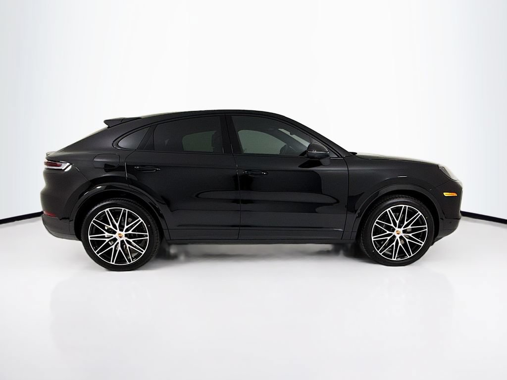 New 2026 Porsche Cayenne Coupe AWD/4WD image 8
