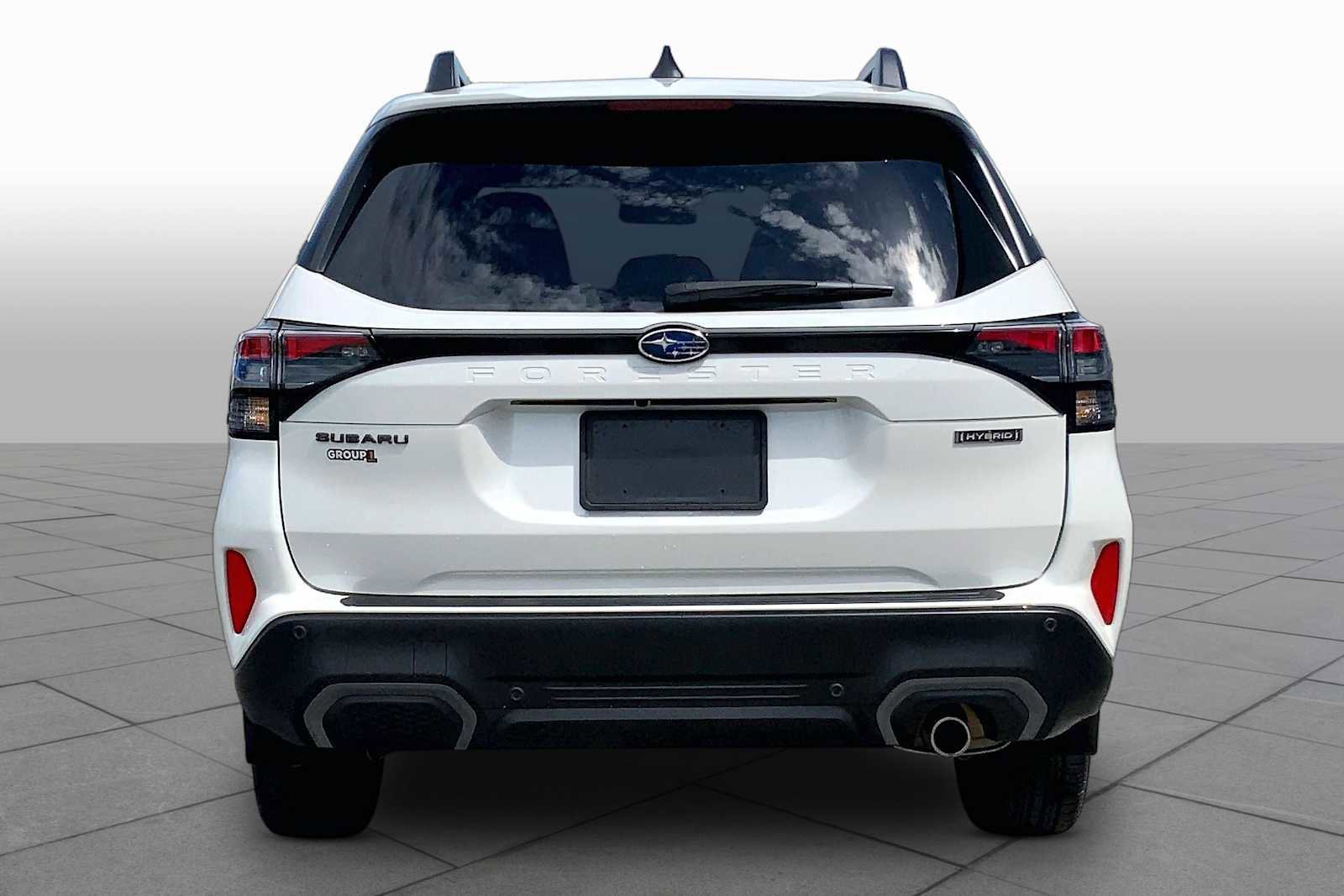 Used 2025 Subaru Forester Limited AWD/4WD image 5