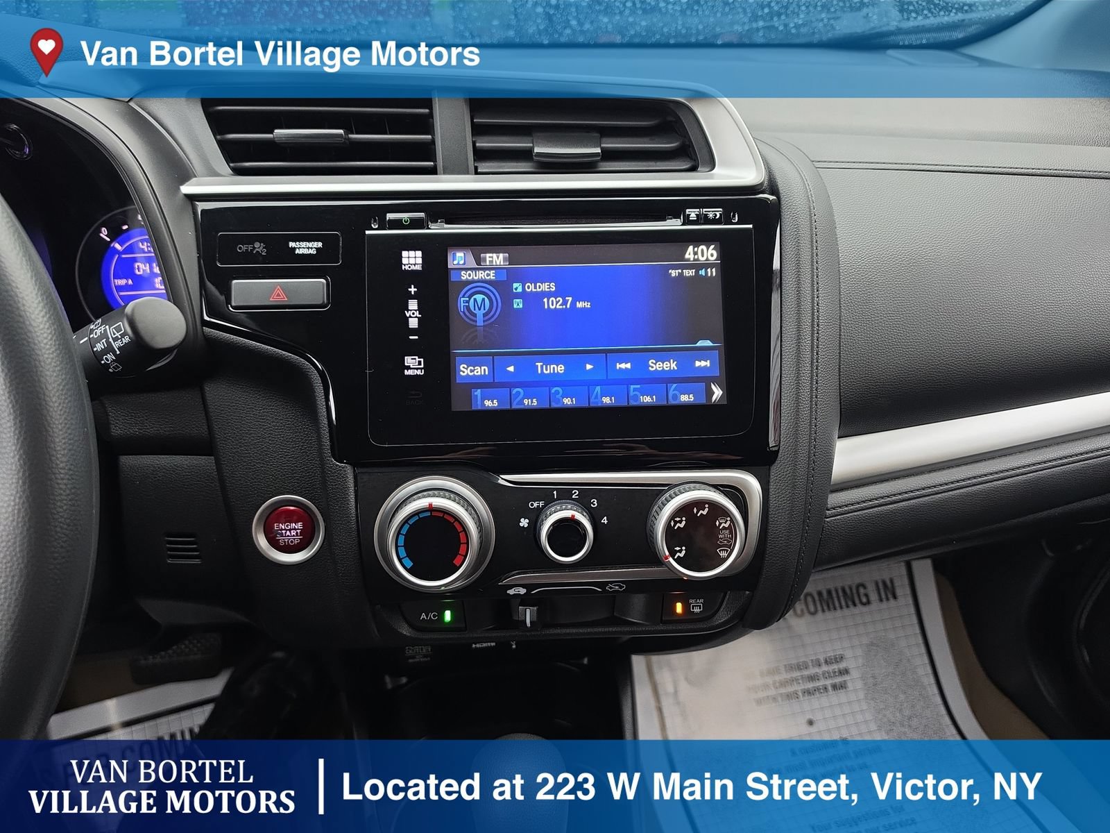 Used 2017 Honda Fit EX image 17