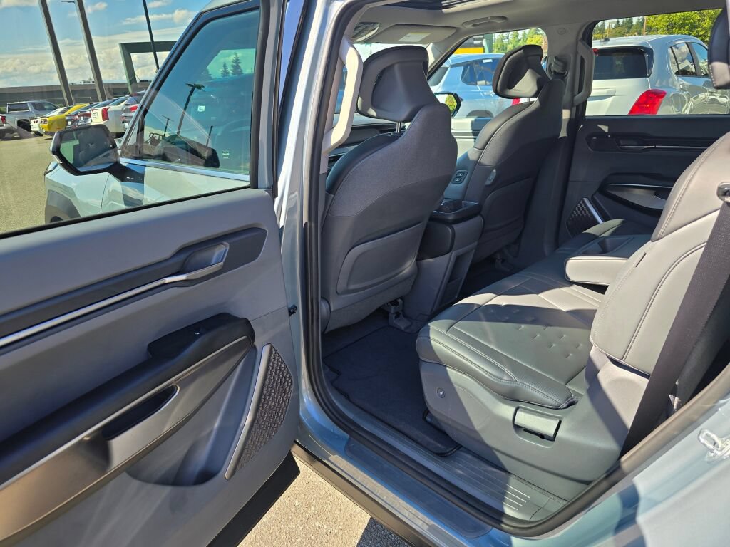 Certified 2024 Kia EV9 Wind AWD/4WD image 25