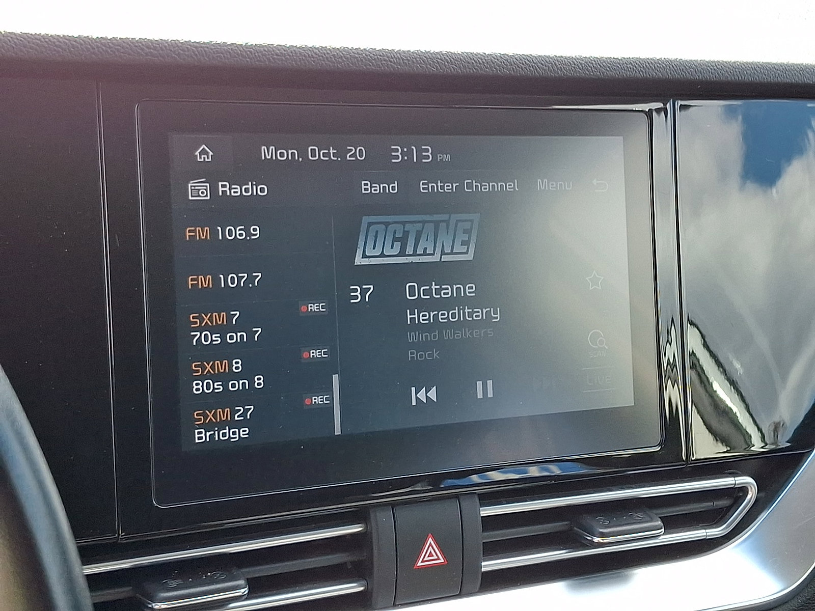 Certified 2022 Kia Niro LXS image 16