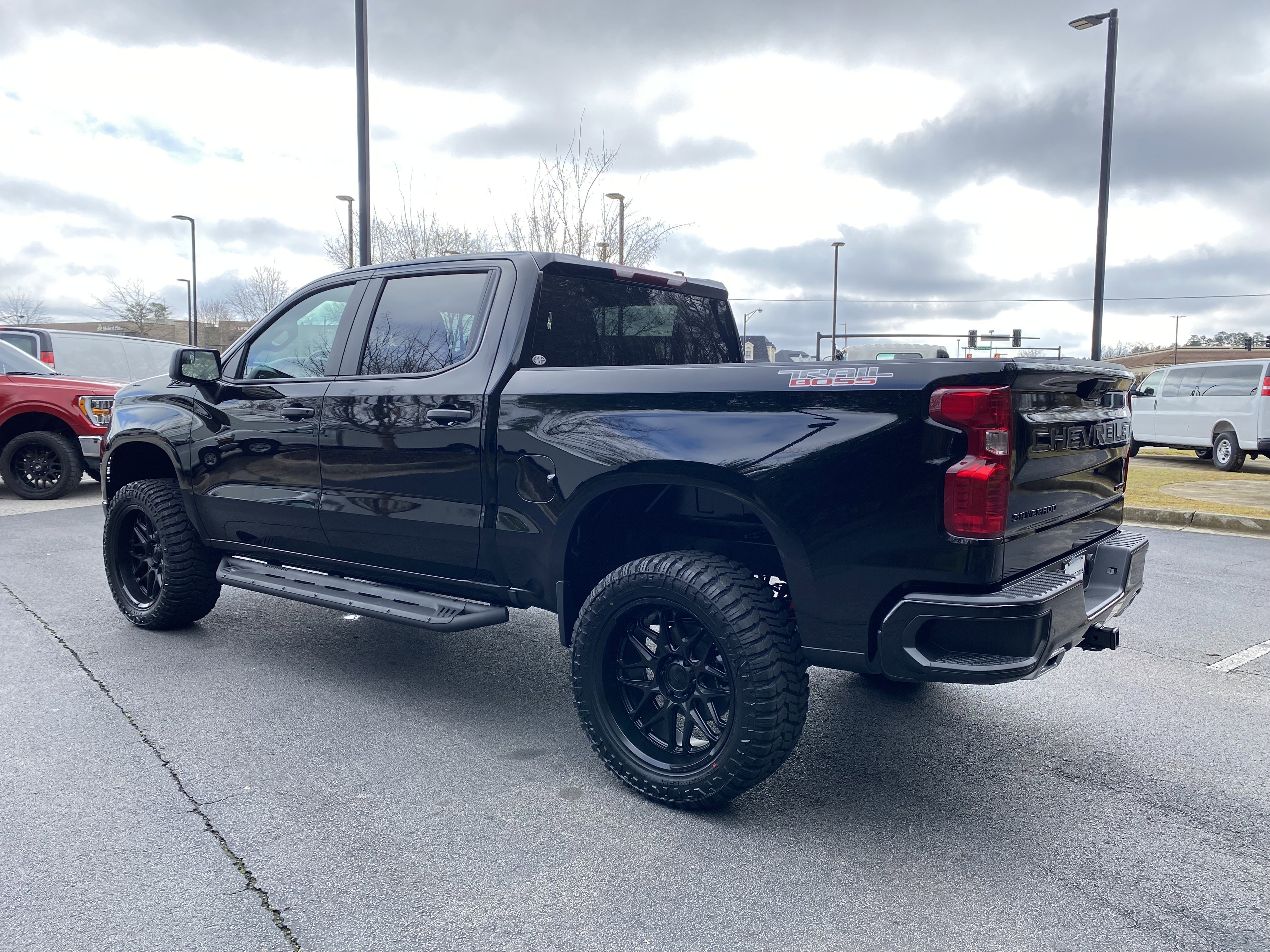 New 2026 Chevrolet Silverado 1500 Custom Trail Boss w/ LPO, Dark Essentials Package image 7