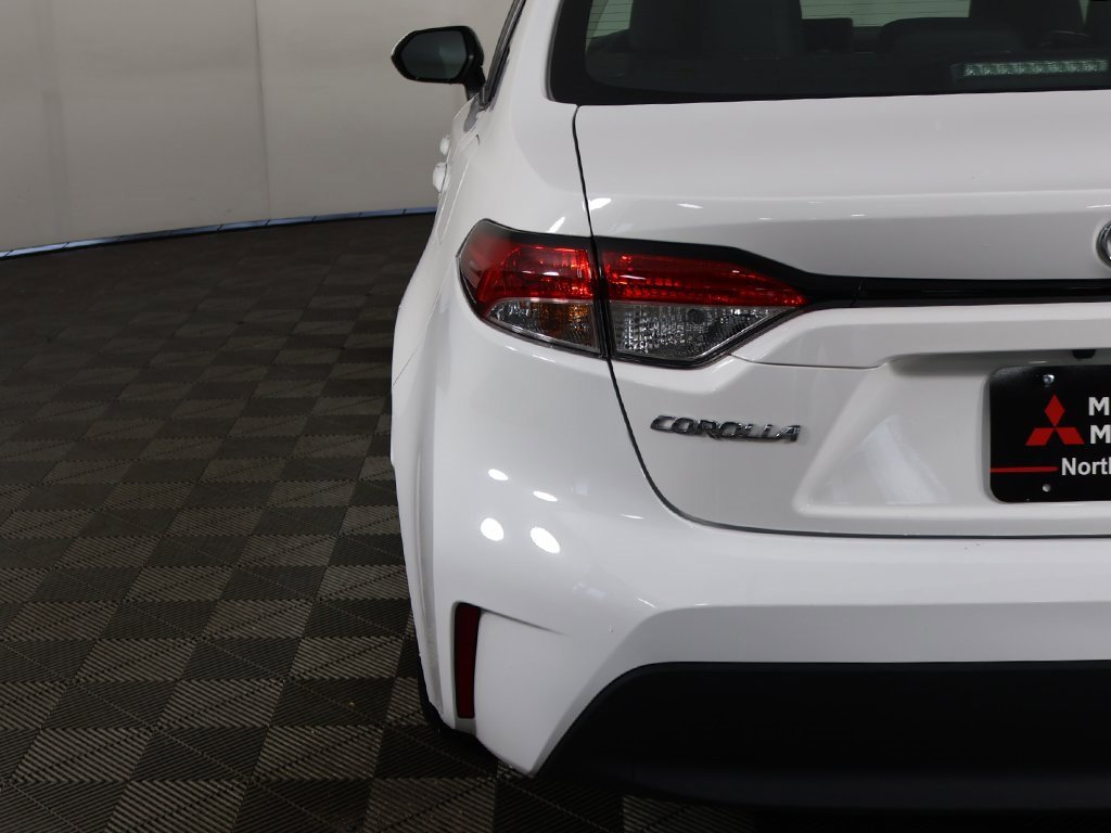 Used 2024 Toyota Corolla LE image 12