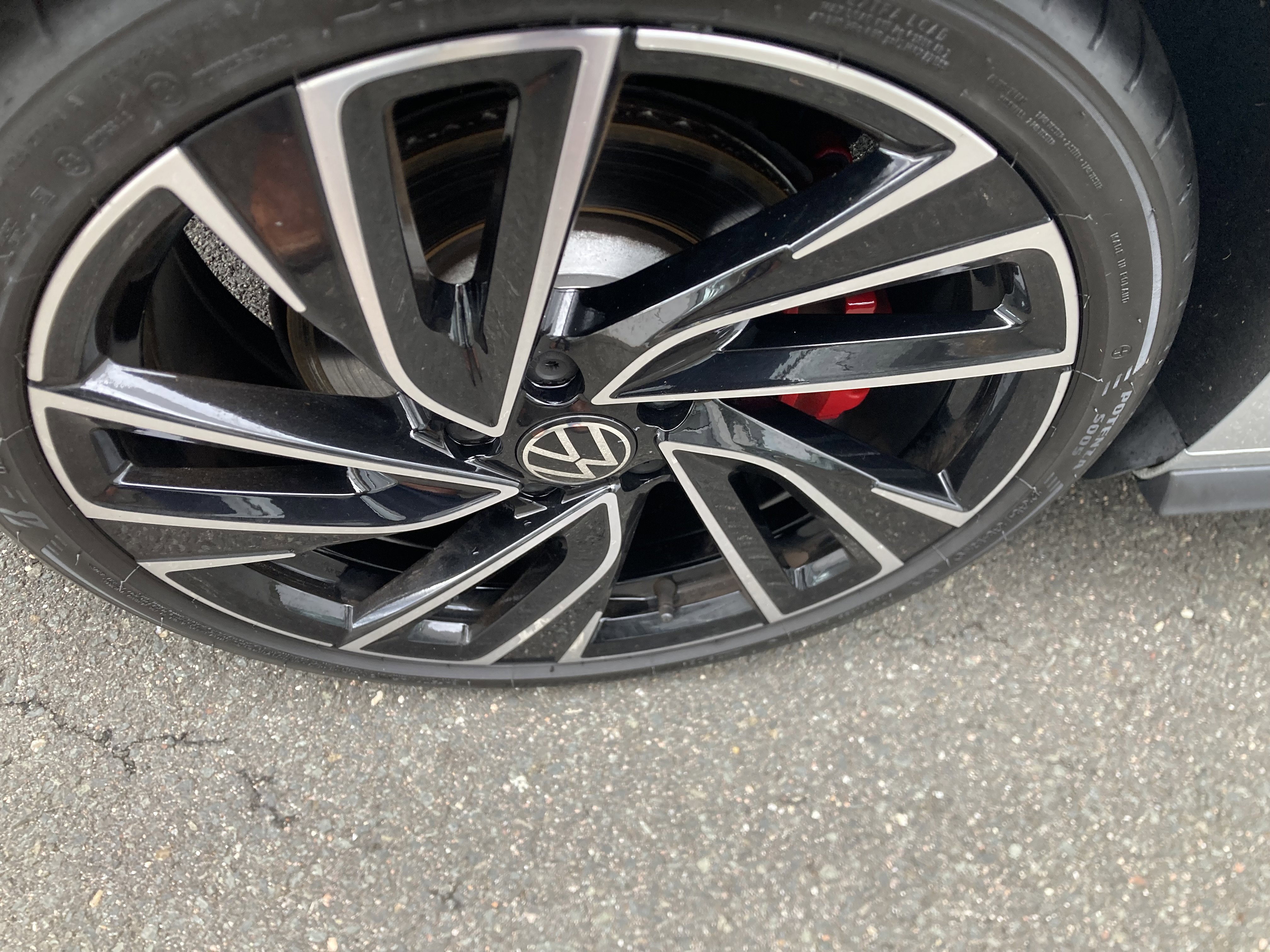 Used 2023 Volkswagen GTI Autobahn image 6